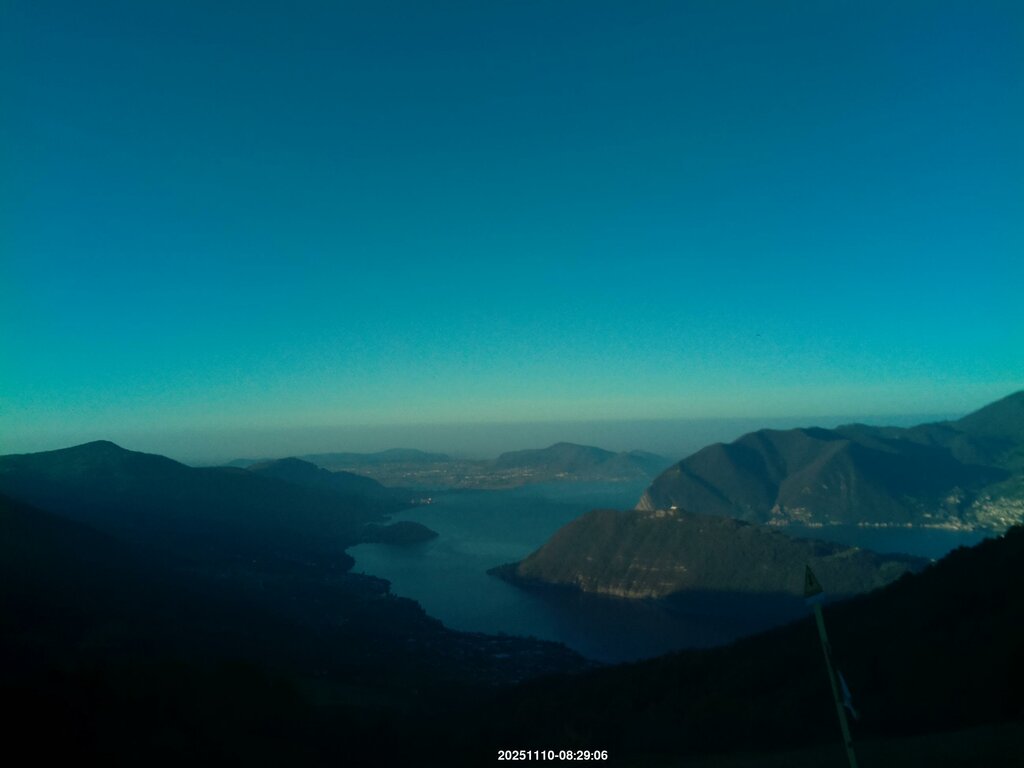 Image: 2025-11-10_08-30.jpg