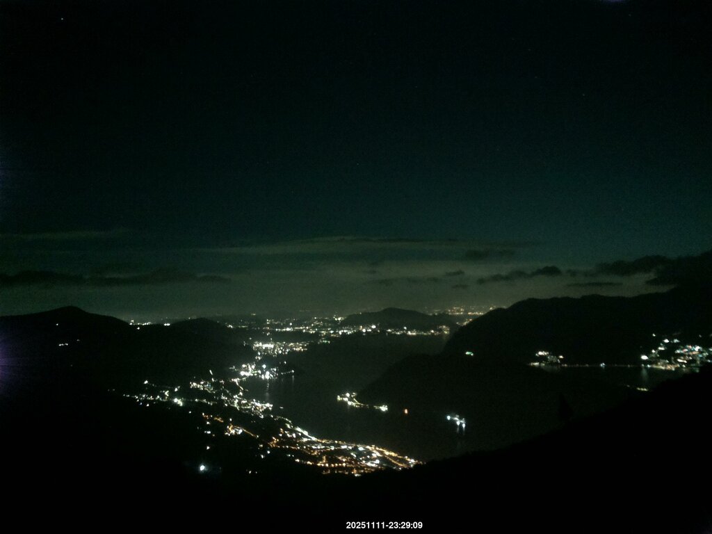 Image: 2025-11-11_23-30.jpg