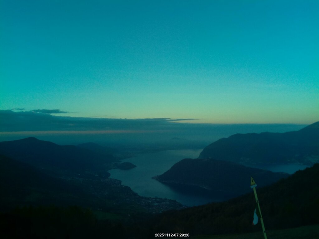 Image: 2025-11-12_07-30.jpg