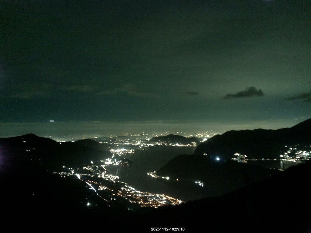 Image: 2025-11-12_18-30.jpg