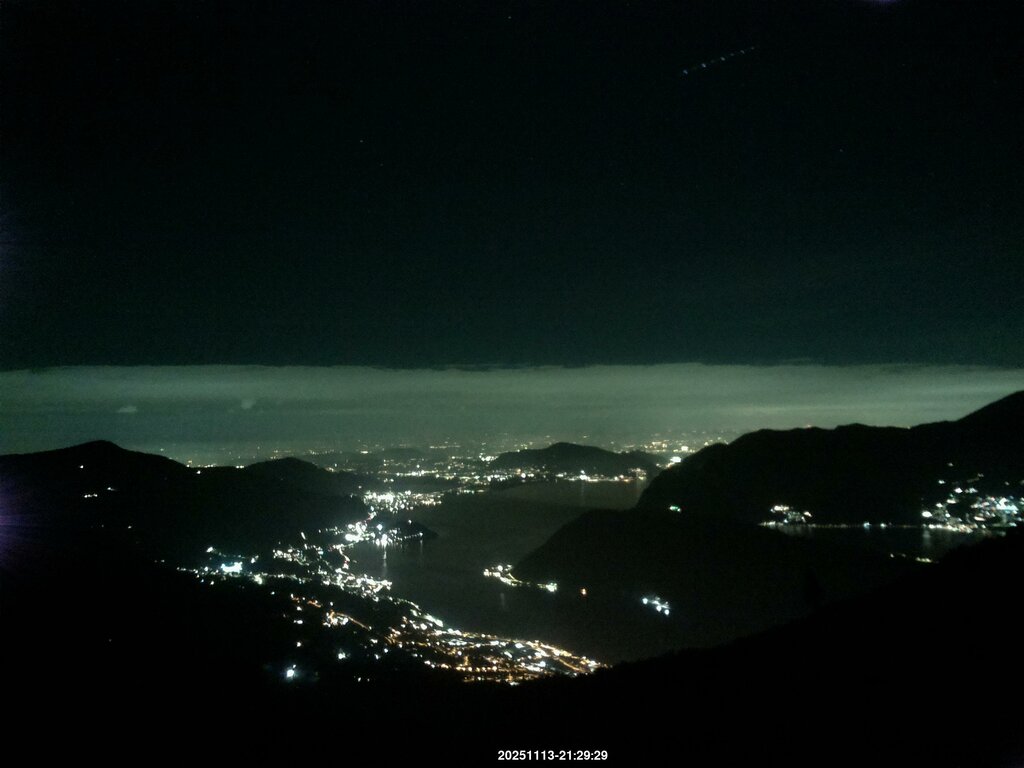 Image: 2025-11-13_21-30.jpg