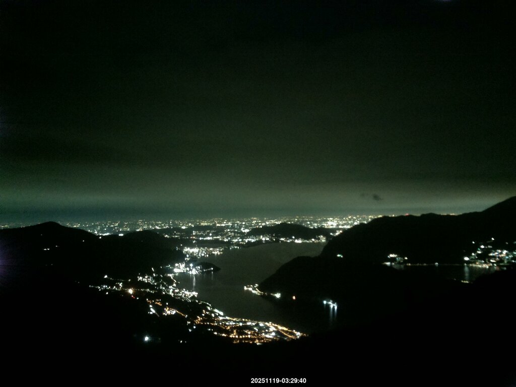 Image: 2025-11-19_03-30.jpg