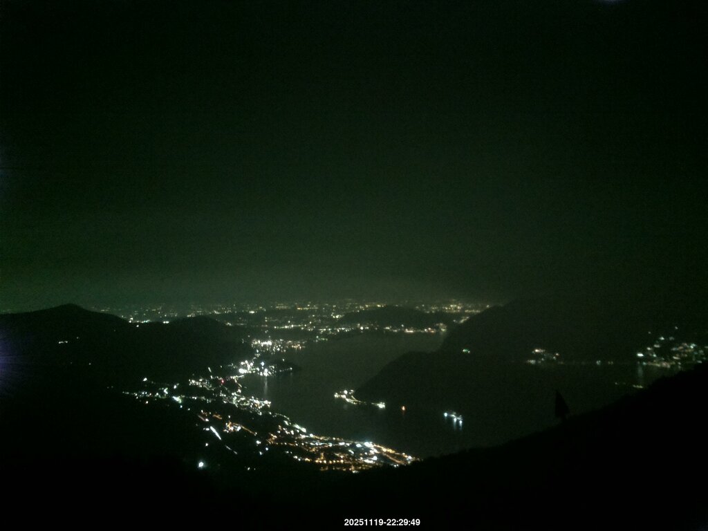 Image: 2025-11-19_22-30.jpg