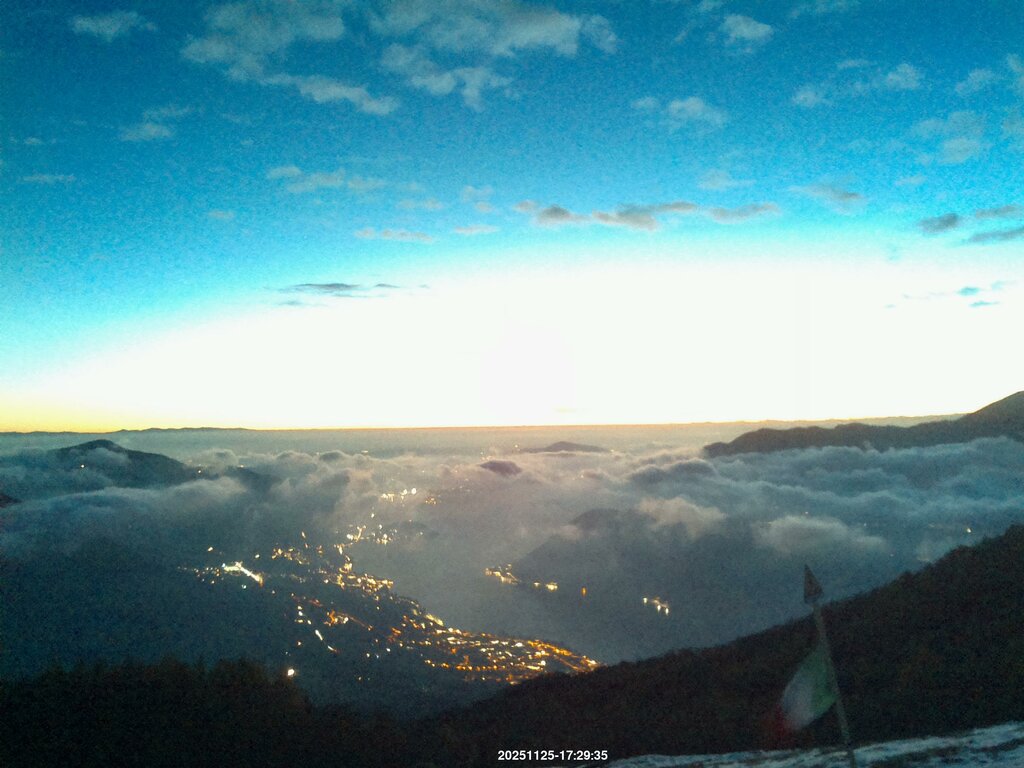 Image: 2025-11-25_17-31.jpg