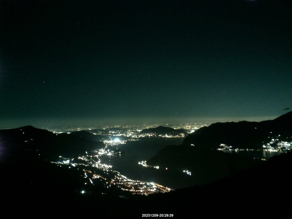 Image: 2025-12-09_20-30.jpg