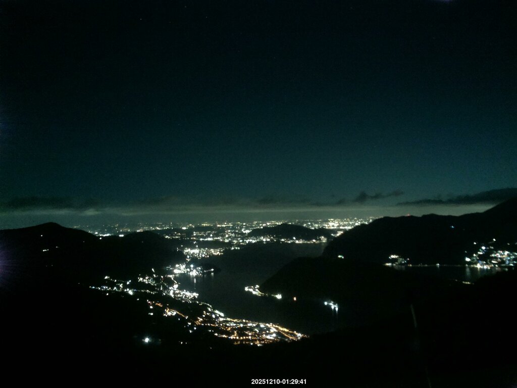 Image: 2025-12-10_01-30.jpg