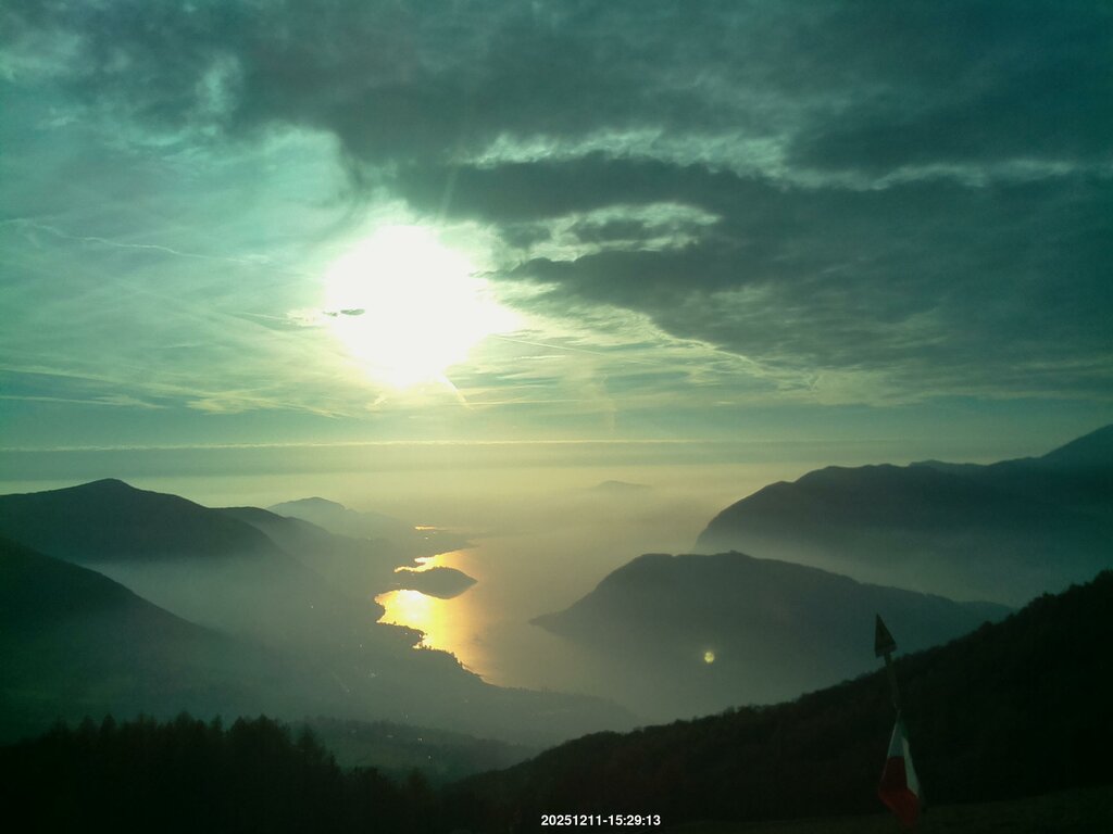 Image: 2025-12-11_15-30.jpg