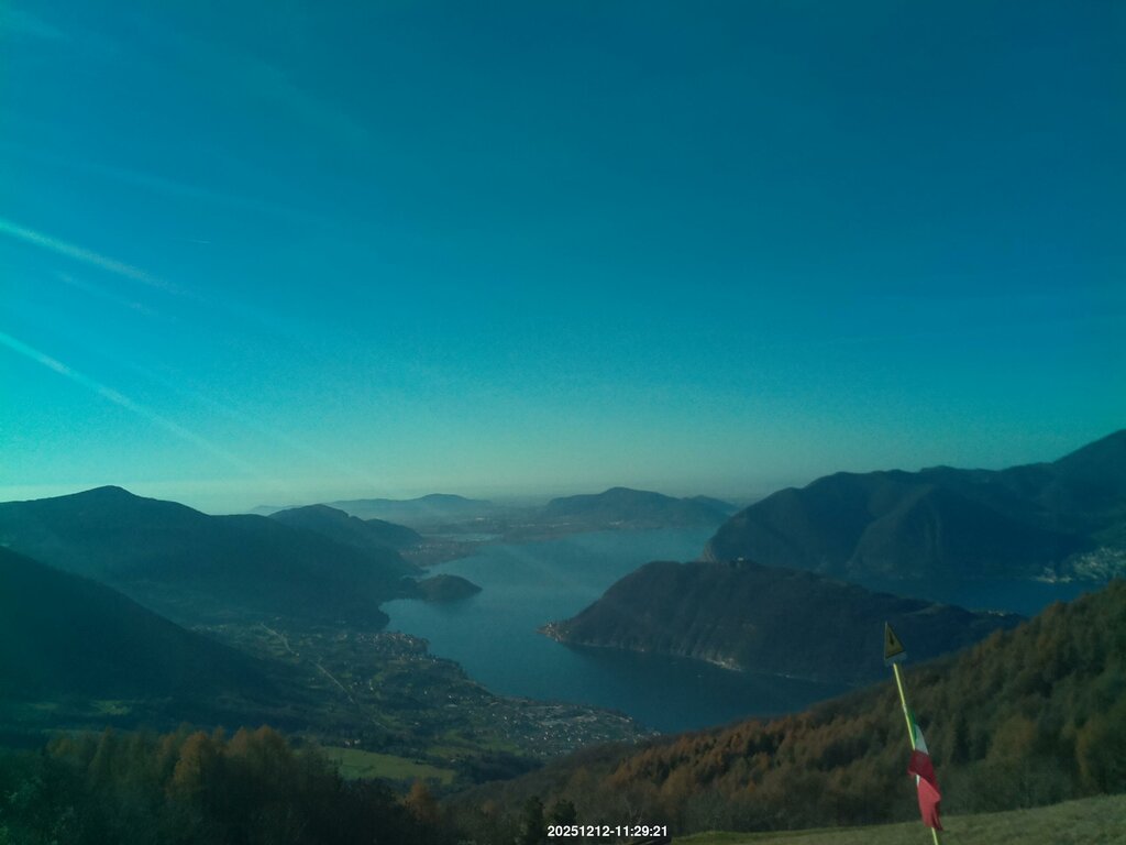 Image: 2025-12-12_11-30.jpg