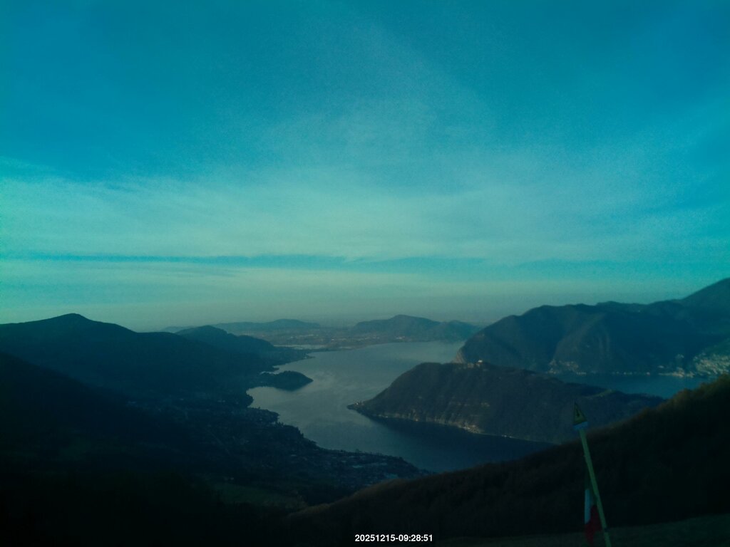 Image: 2025-12-15_09-30.jpg