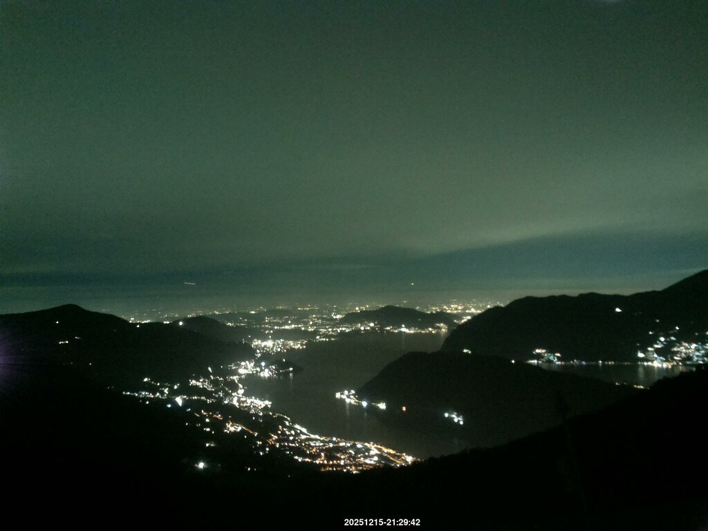 Image: 2025-12-15_21-30.jpg