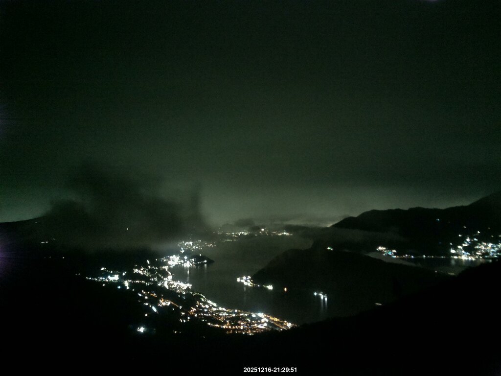 Image: 2025-12-16_21-31.jpg