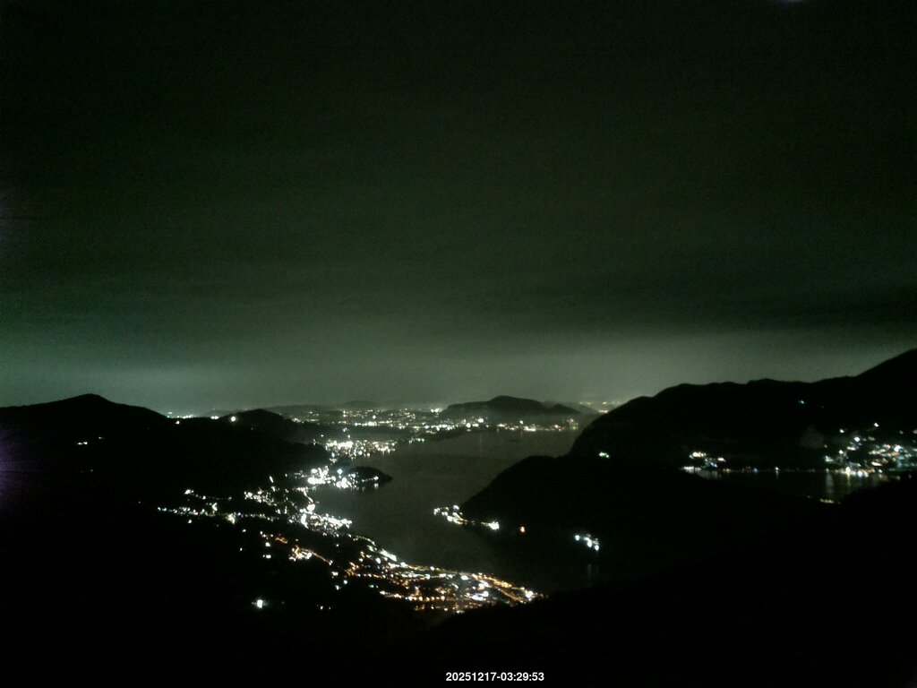 Image: 2025-12-17_03-30.jpg