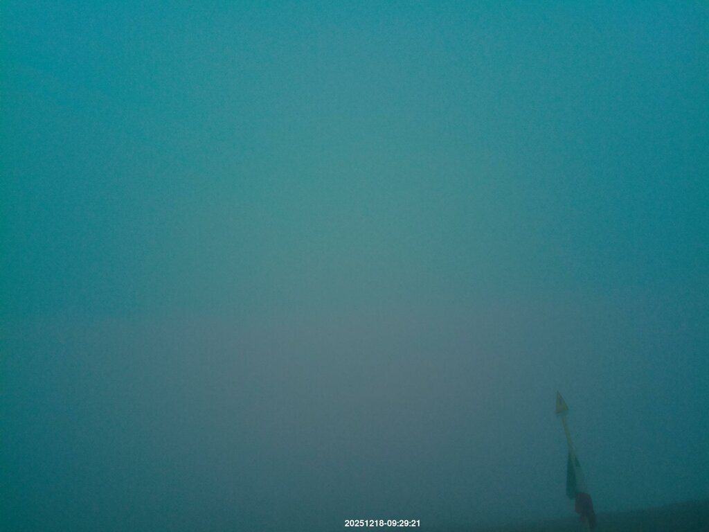 Image: 2025-12-18_09-31.jpg