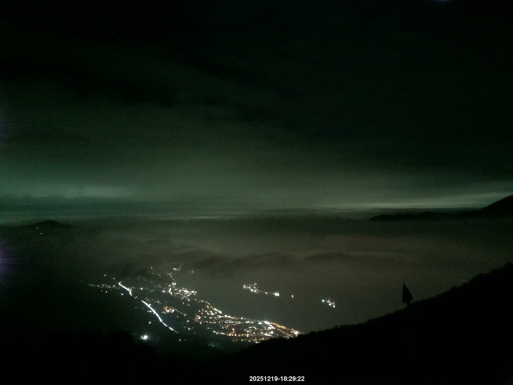 Image: 2025-12-19_18-29.jpg