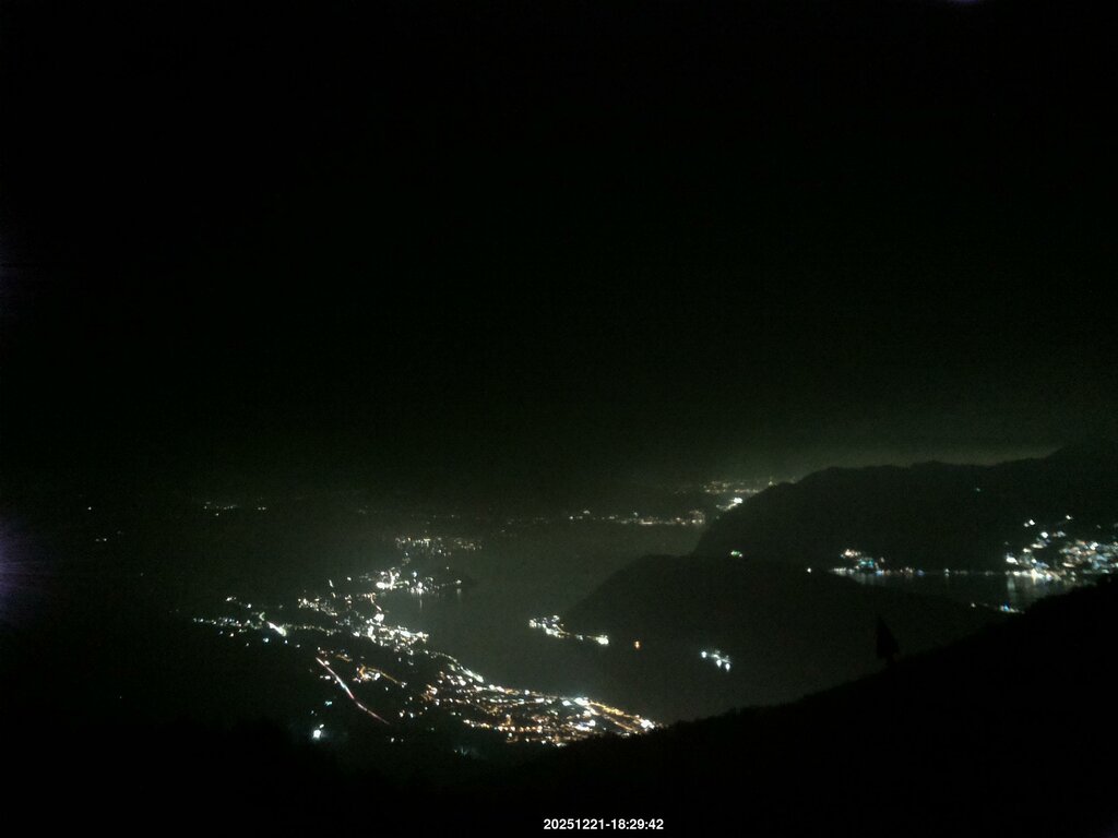 Image: 2025-12-21_18-30.jpg