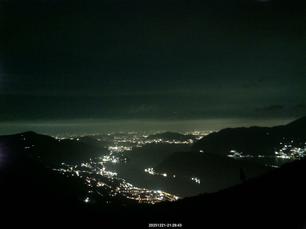 Image: 2025-12-21_21-29.jpg