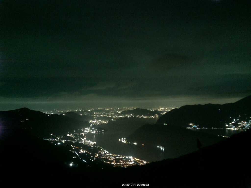 Image: 2025-12-21_22-29.jpg