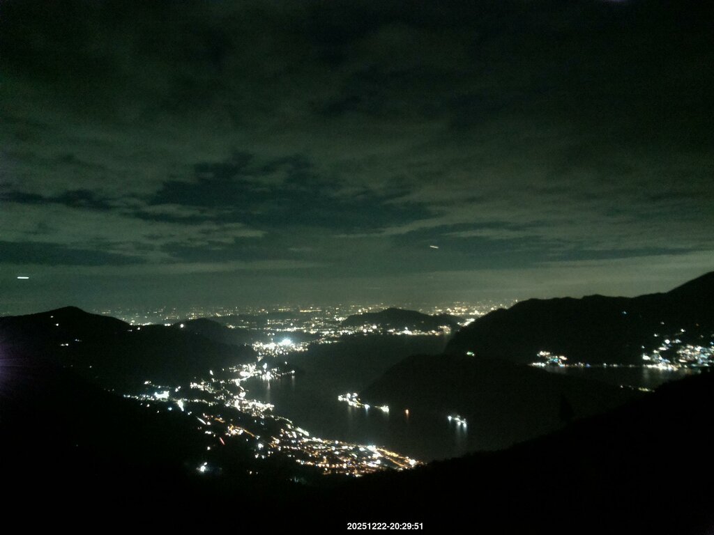 Image: 2025-12-22_20-30.jpg