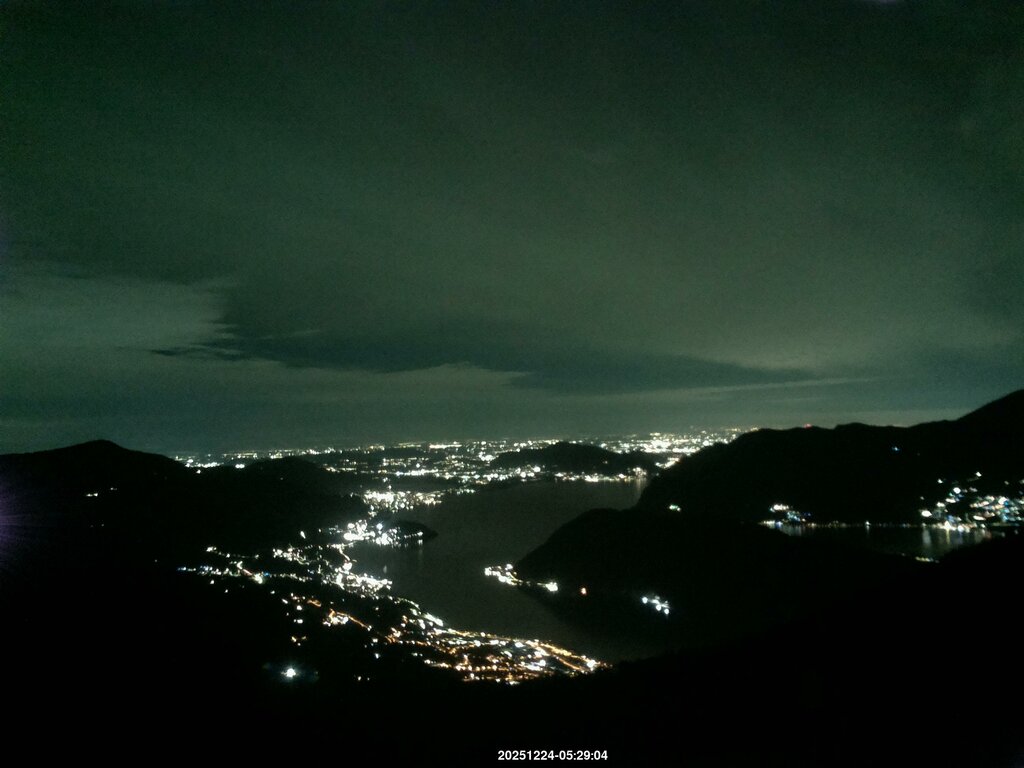 Image: 2025-12-24_05-29.jpg