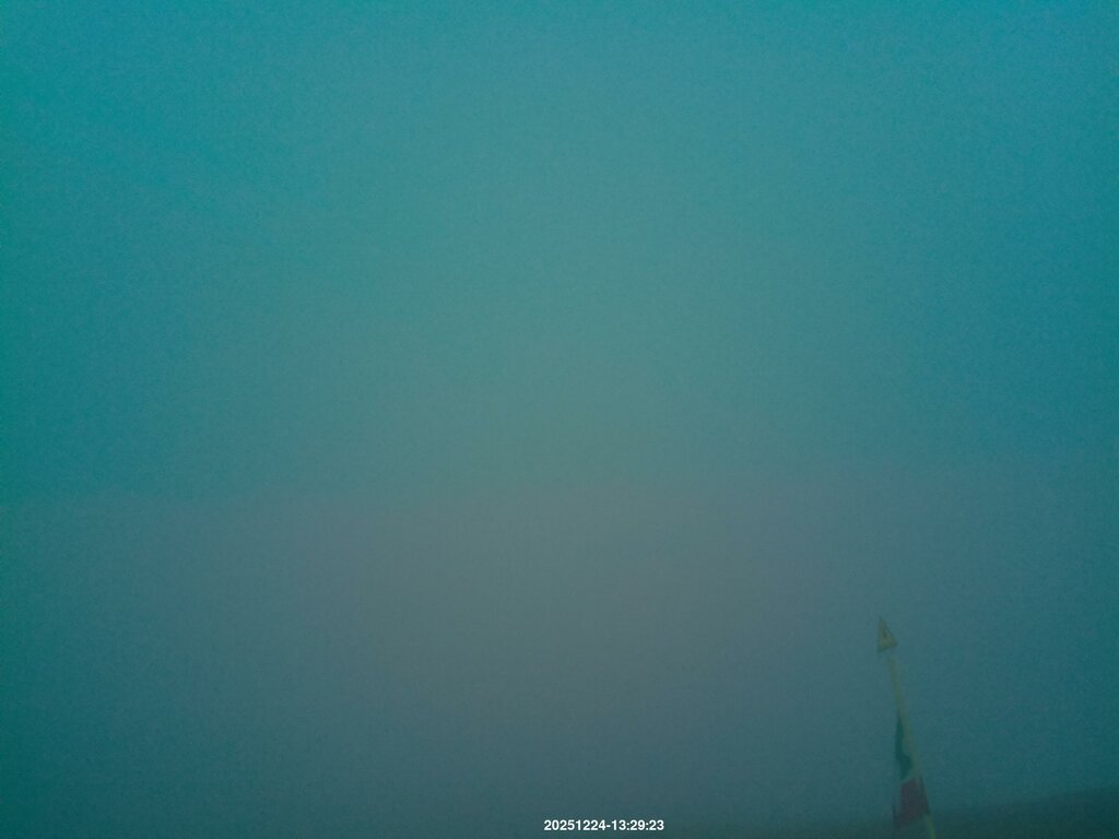 Image: 2025-12-24_13-30.jpg