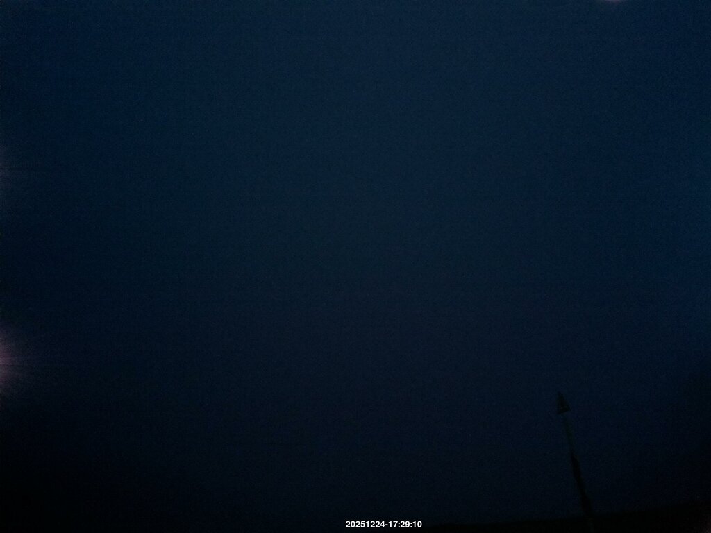 Image: 2025-12-24_17-30.jpg