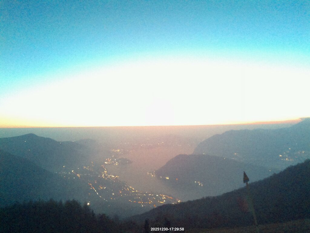 Image: 2025-12-30_17-30.jpg